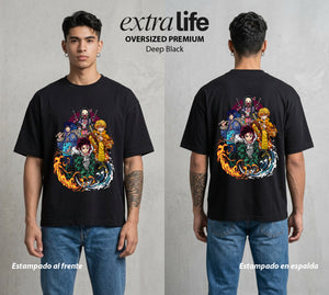 Cazadores de la Noche | Clase 1-A #00968 - Playera Oversized Premium | Deep Black - Foto en modelo