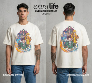 Cazadores de la Noche | Clase 1-A #00968 - Playera Oversized Premium | Off White - Foto en modelo