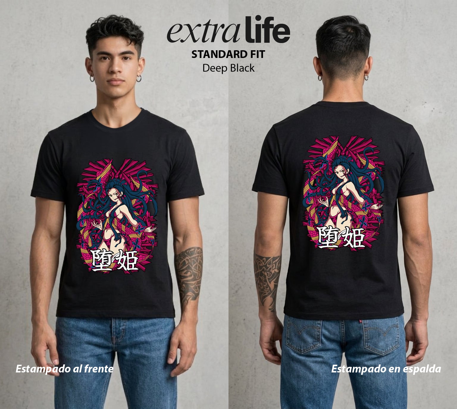 Cazadores de la Noche | La Demonia de Seis Lunas #00991 - Playera Standard Fit | Deep Black - Foto en modelo