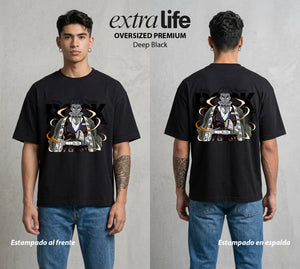 Cazadores de la Noche | Lagrimas y Poder #01019 - Playera Oversized Premium | Deep Black - Foto en modelo