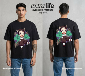 Cazadores de la Noche | El Cazador del Agua en Halloween #01029 - Playera Oversized Premium | Deep Black - Foto en modelo