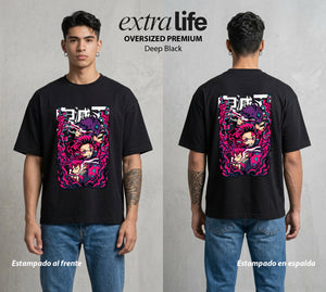 Cazadores de la Noche | El Rayo del Miedo #01062 - Playera Oversized Premium | Deep Black - Foto en modelo