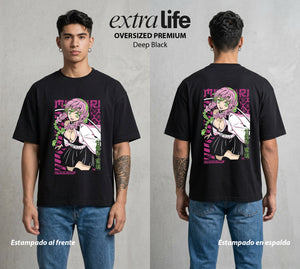 Cazadores de la Noche | El Pilar del Amor #01096 - Playera Oversized Premium | Deep Black - Foto en modelo