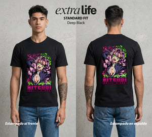 Cazadores de la Noche | El Pilar del Amor #01101 - Playera Standard Fit | Deep Black - Foto en modelo