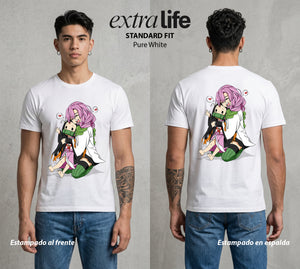 Cazadores de la Noche | La Hermana de Bambu #01105 - Playera Standard Fit | Pure White - Foto en modelo
