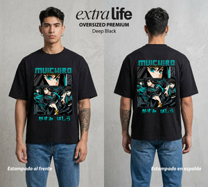 Cazadores de la Noche | Niebla sin Memoria #01115 - Playera Oversized Premium | Deep Black - Foto en modelo