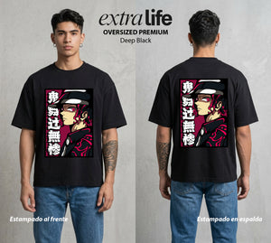 Cazadores de la Noche | El Origen del Mal #01124 - Playera Oversized Premium | Deep Black - Foto en modelo