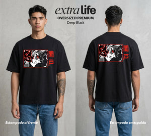 Cazadores de la Noche | La Electricidad del Odio #01182 - Playera Oversized Premium | Deep Black - Foto en modelo
