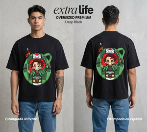 Cazadores de la Noche | El Cazador del Agua Tamagotchi #01197 - Playera Oversized Premium | Deep Black - Foto en modelo