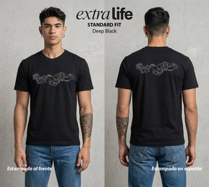Cazadores de la Noche | Agua y Fuego del Sol #01203 - Playera Standard Fit | Deep Black - Foto en modelo
