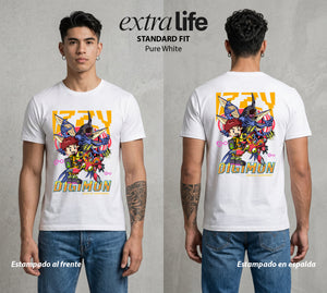 El Mundo Digital | Digimon Izzy X Tentomon #01311 - Playera Standard Fit | Pure White - Foto en modelo