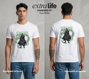 Varios Mundos | El Dragón Ancestral #01354 - Playera Standard Fit | Pure White - Foto en modelo