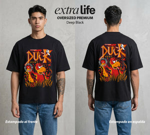 La Caceria del Pato | Patos y Risas #01382 - Playera Oversized Premium | Deep Black - Foto en modelo
