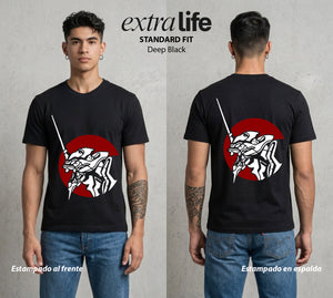 Unidad de Combate | El Gigante de Luz #01407 - Playera Standard Fit | Deep Black - Foto en modelo