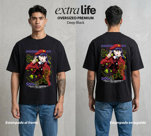 Unidad de Combate | La Capitana de Operaciones #01421 - Playera Oversized Premium | Deep Black - Foto en modelo