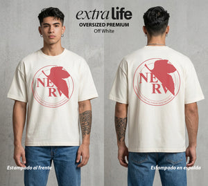 Unidad de Combate | La Organizacion Secreta #01422 - Playera Oversized Premium | Off White - Foto en modelo