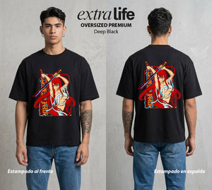 El Gremio de Magos | La Titania del Gremio #01442 - Playera Oversized Premium | Deep Black - Foto en modelo