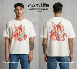 El Gremio de Magos | La Titania del Gremio #01442 - Playera Oversized Premium | Off White - Foto en modelo