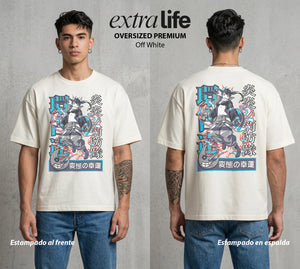 Los Bomberos del Infierno | El Calefactor Felino #01456 - Playera Oversized Premium | Off White - Foto en modelo