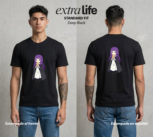 El Viaje sin Fin | La Elfa del Largo Viaje Chibi #01460 - Playera Standard Fit | Deep Black - Foto en modelo