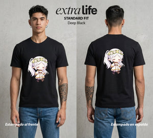 El Viaje sin Fin | La Elfa del Largo Viaje Chibi #01465 - Playera Standard Fit | Deep Black - Foto en modelo