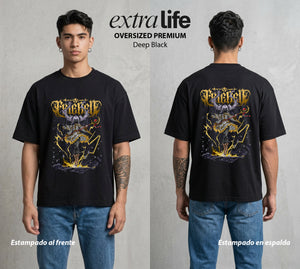 El Viaje sin Fin | La Maga del Olvido #01472 - Playera Oversized Premium | Deep Black - Foto en modelo
