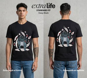 El Precio de la Alquimia | La Armadura del Hermano #01475 - Playera Standard Fit | Deep Black - Foto en modelo