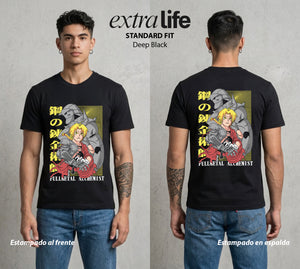 El Precio de la Alquimia | El Brazo de Metal #01490 - Playera Standard Fit | Deep Black - Foto en modelo