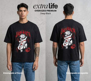 Arte del Desecho | La Venganza del Basurero #01509 - Playera Oversized Premium | Deep Black - Foto en modelo