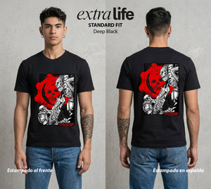 Engranajes de Batalla | Los Engranajes de Batalla #01521 - Playera Standard Fit | Deep Black - Foto en modelo