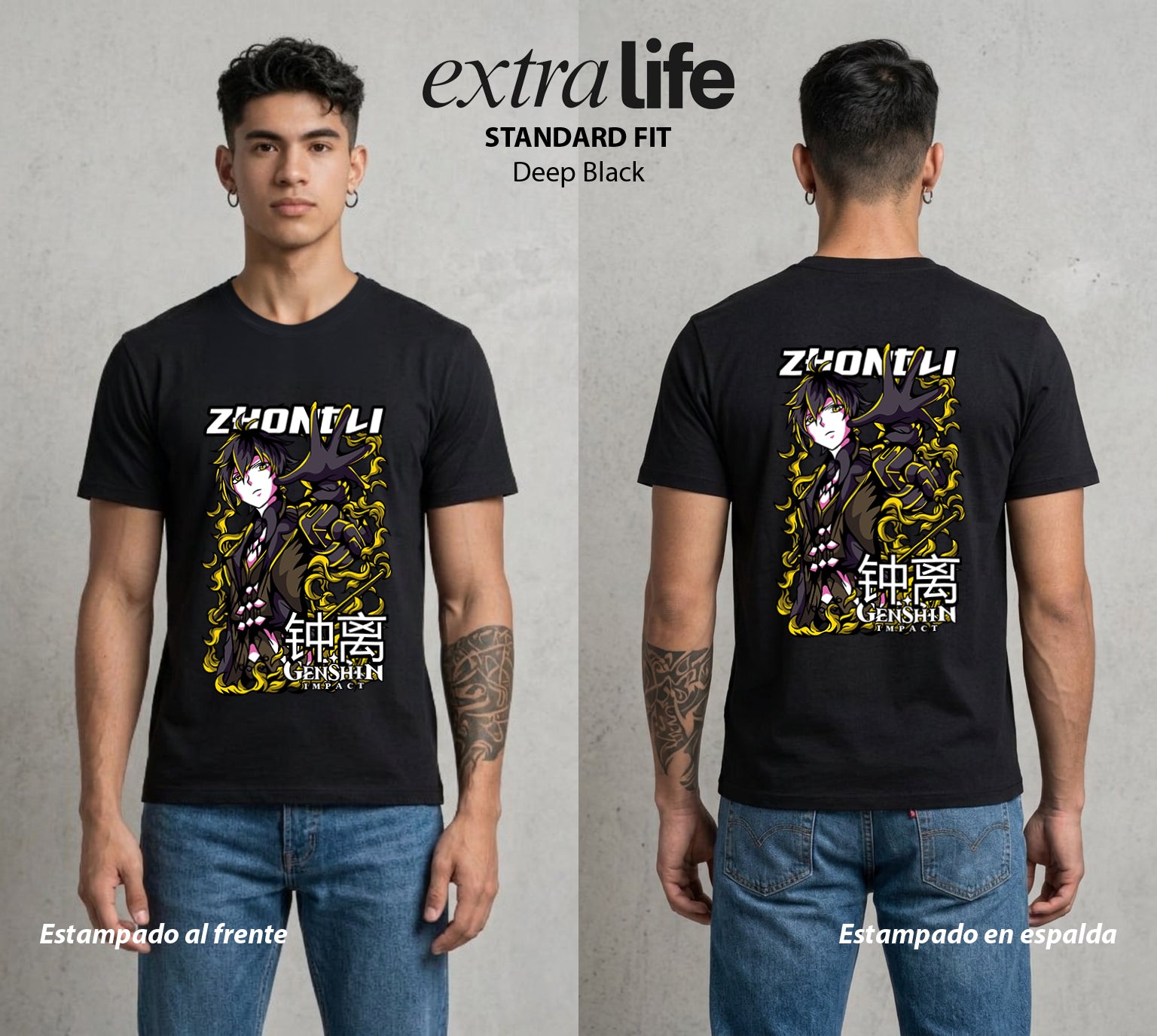 Los Viajeros del Teyvat | El Contrato del Archon #01525 - Playera Standard Fit | Deep Black - Foto en modelo