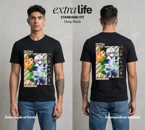 La Prueba del Cazador | La Alegria del Cazador #01553 - Playera Standard Fit | Deep Black - Foto en modelo