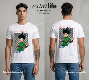 La Prueba del Cazador | El Nen de la Alegria #01570 - Playera Standard Fit | Pure White - Foto en modelo