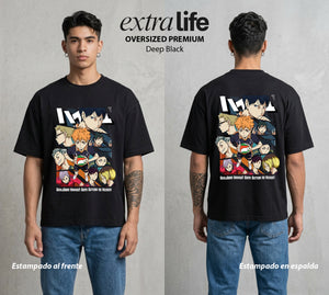 El Vuelo del Voleibol | Los Heroes del Futuro #01583 - Playera Oversized Premium | Deep Black - Foto en modelo
