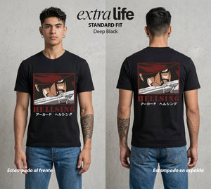 La Organizacion Oscura | El Vampiro del Bien #01639 - Playera Standard Fit | Deep Black - Foto en modelo