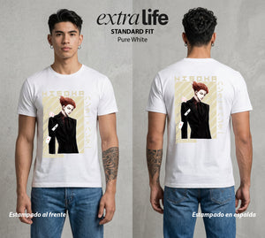 La Prueba del Cazador | La Carta del Jugador #01670 - Playera Standard Fit | Pure White - Foto en modelo