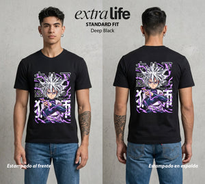 La Prueba del Cazador | La Prueba Definitiva #01684 - Playera Standard Fit | Deep Black - Foto en modelo