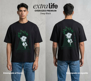 La Prueba del Cazador | La Alegria del Cazador #01692 - Playera Oversized Premium | Deep Black - Foto en modelo