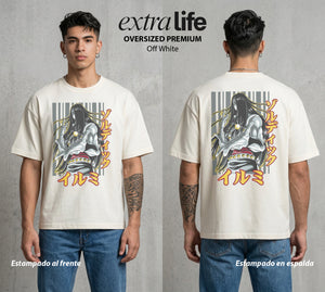 La Prueba del Cazador | La Aguja del Clan #01710 - Playera Oversized Premium | Off White - Foto en modelo