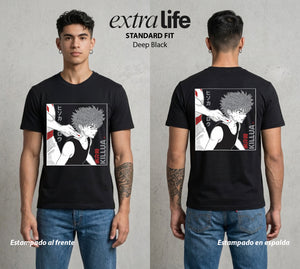 La Prueba del Cazador | El Rayo Asesino #01719 - Playera Standard Fit | Deep Black - Foto en modelo