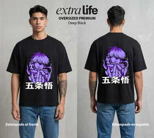El Arte de las Maldiciones | El Infinito Absoluto #01831 - Playera Oversized Premium | Deep Black - Foto en modelo