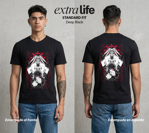 El Arte de las Maldiciones | El Ser Invencible #01891 - Playera Standard Fit | Deep Black - Foto en modelo