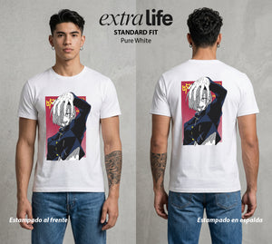 El Arte de las Maldiciones | El Clavo y el Martillo #01910 - Playera Standard Fit | Pure White - Foto en modelo