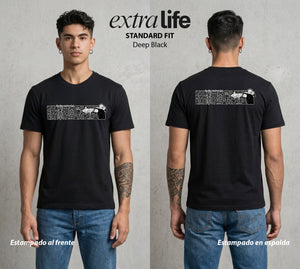 El Arte de las Maldiciones | La Maldicion Original #01943 - Playera Standard Fit | Deep Black - Foto en modelo