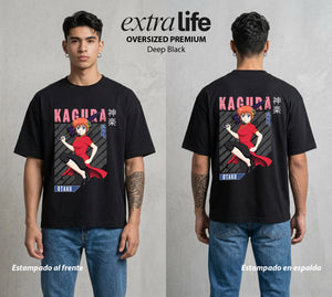 El Samurai sin Trabajo | La Alien del Bien #02007 - Playera Oversized Premium | Deep Black - Foto en modelo