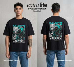 Defensa Anti-Monstruo | Los Defensores Anti-Kaiju #02029 - Playera Oversized Premium | Deep Black - Foto en modelo