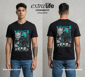 Defensa Anti-Monstruo | Los Defensores Anti-Kaiju #02029 - Playera Standard Fit | Deep Black - Foto en modelo