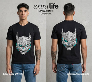 Defensa Anti-Monstruo | El Cuerpo del Bien #02030 - Playera Standard Fit | Deep Black - Foto en modelo