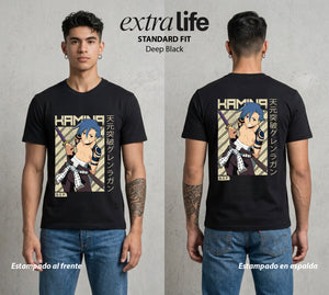Mas Alla del Cielo | El Que Inspira al Mundo #02050 - Playera Standard Fit | Deep Black - Foto en modelo