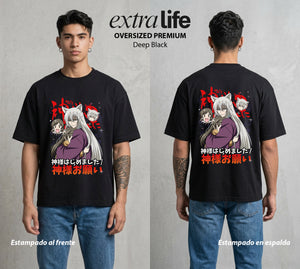 El Santuario del Zorro | El Kitsune del Santuario #02054 - Playera Oversized Premium | Deep Black - Foto en modelo